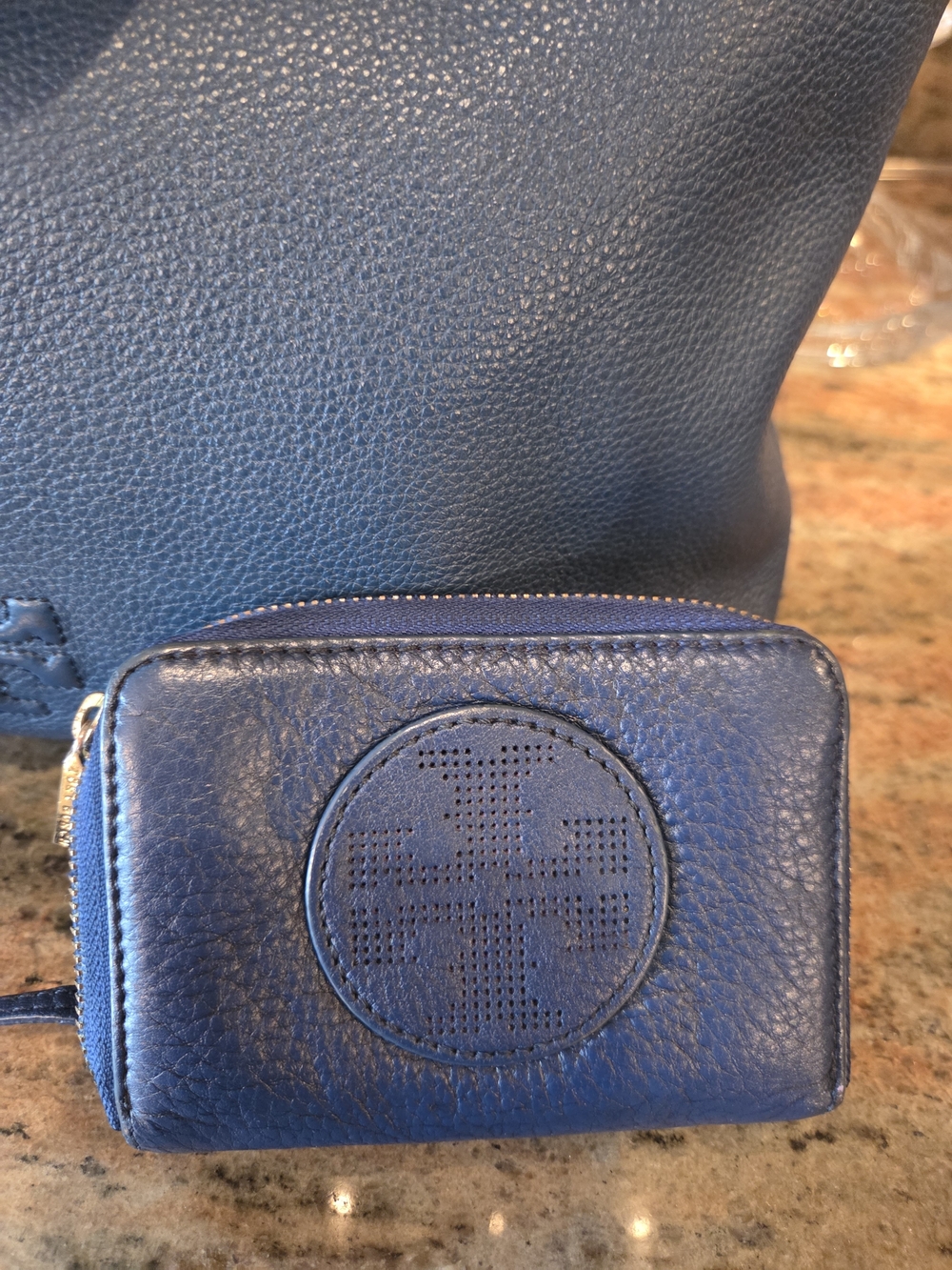 Tory Burch Navy Leather Shoulder Bag with Small Wallet - Picture 3 of 8
